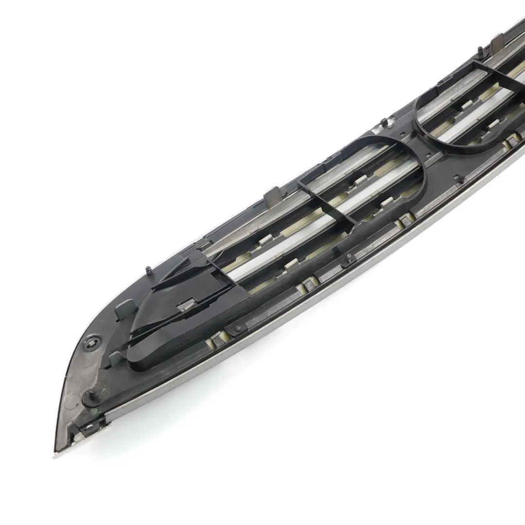 Parachoques Delantero Cooper S Embellecedor Capó Rejilla Plata Oscuro para Mini R53 con número de pieza 0395839 Mini R53 Parachoques Delantero Cooper S Embellecedor Capó Rejilla Plata Oscuro - SKU 0395839-DS2 - Número de pieza 0395839