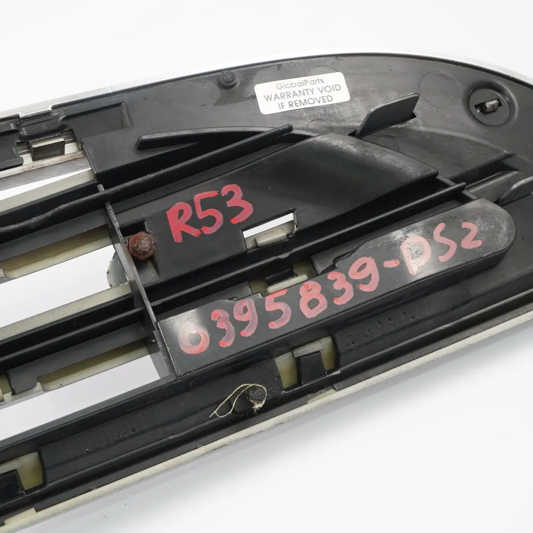 Paraurti Pannello Anteriore Cooper S Bonnet Griglia Argento Scuro 871 per Mini R53 con numero di parte 0395839 Mini R53 Paraurti Pannello Anteriore Cooper S Bonnet Griglia Argento Scuro 871 - SKU 0395839-DS2 - Numero di parte 0395839