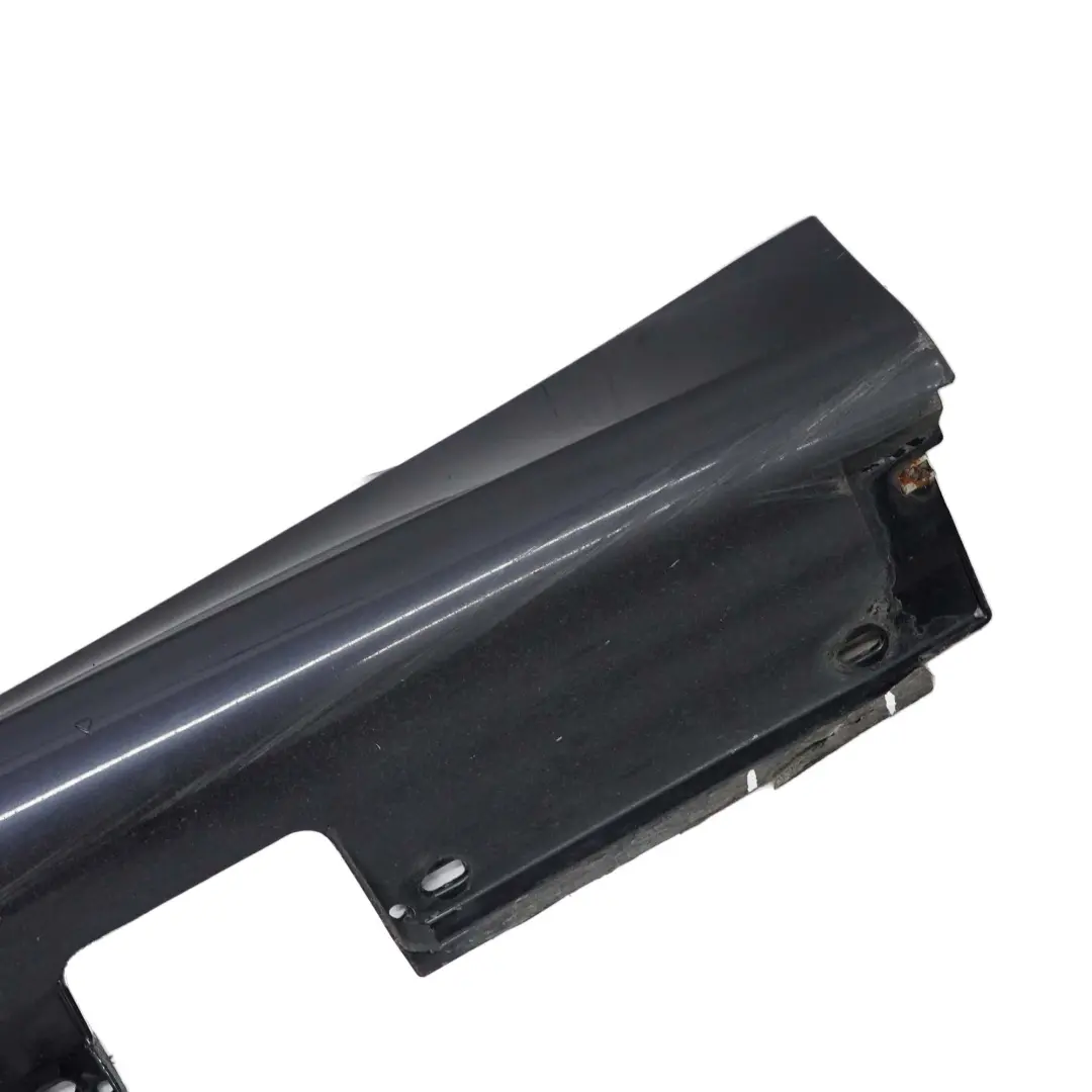 Faldón Lateral M5 M Sport Cubre umbral puerta Derecho Carbono Negro para BMW E60 E61 con número de pieza 0396900 BMW E60 E61 Faldón Lateral M5 M Sport Cubre umbral puerta Derecho Carbono Negro - SKU 0396900-CAR3 - Número de pieza 0396900