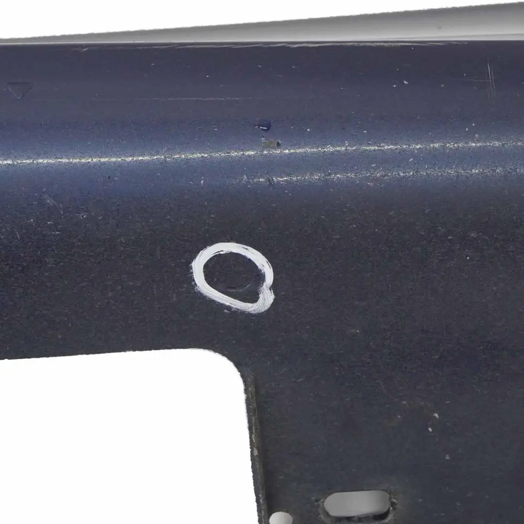 Minigonna laterale M Sport M5 Copri davanzale destro Tiefseeblau - A76 per BMW E60 con numero di parte 0396900 BMW E60 Minigonna laterale M Sport M5 Copri davanzale destro Tiefseeblau - A76 - SKU 0396900-DSB - Numero di parte 0396900