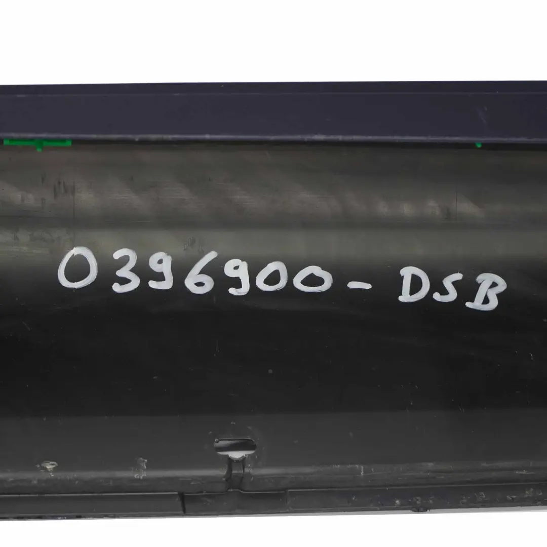 Minigonna laterale M Sport M5 Copri davanzale destro Tiefseeblau - A76 per BMW E60 con numero di parte 0396900 BMW E60 Minigonna laterale M Sport M5 Copri davanzale destro Tiefseeblau - A76 - SKU 0396900-DSB - Numero di parte 0396900