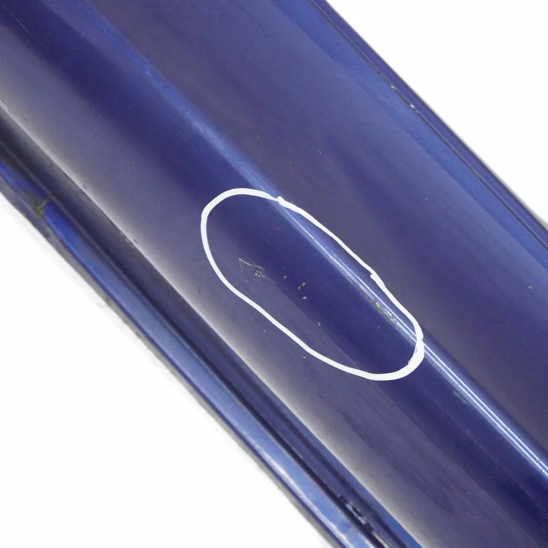 Listello Portiera Apertura Destra Le Mans Azzurro 381 per BMW E60 E61 M5 M Sport con numero di parte 0396900 BMW E60 E61 M5 M Sport Listello Portiera Apertura Destra Le Mans Azzurro 381 - SKU 0396900-LMB1 - Numero di parte 0396900