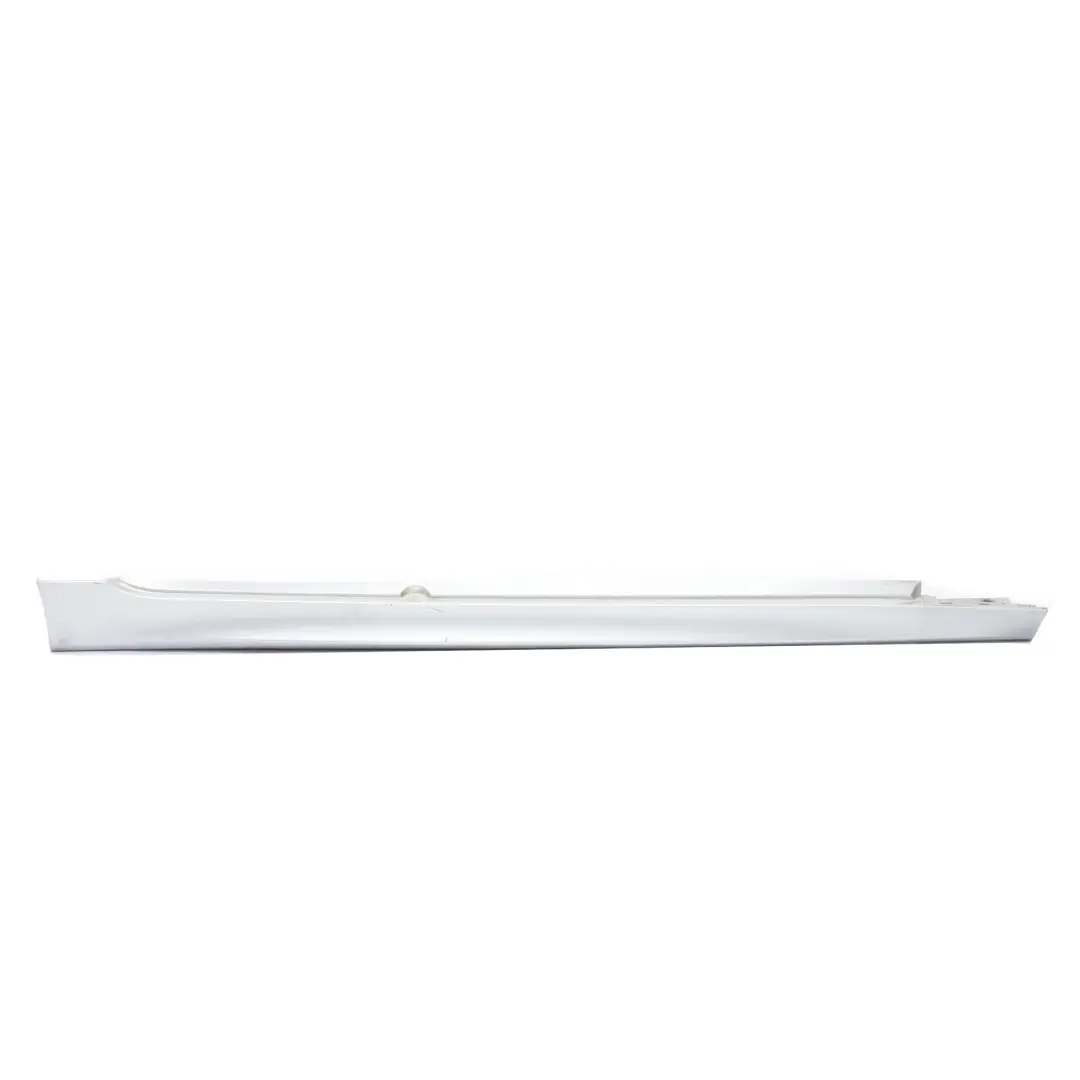 BMW E60 Faldón Lateral M Sport M5 Cubre Derecho O/S Titansilber Silber - 354 - SKU 0396900-TS1 - Número de pieza 0396900