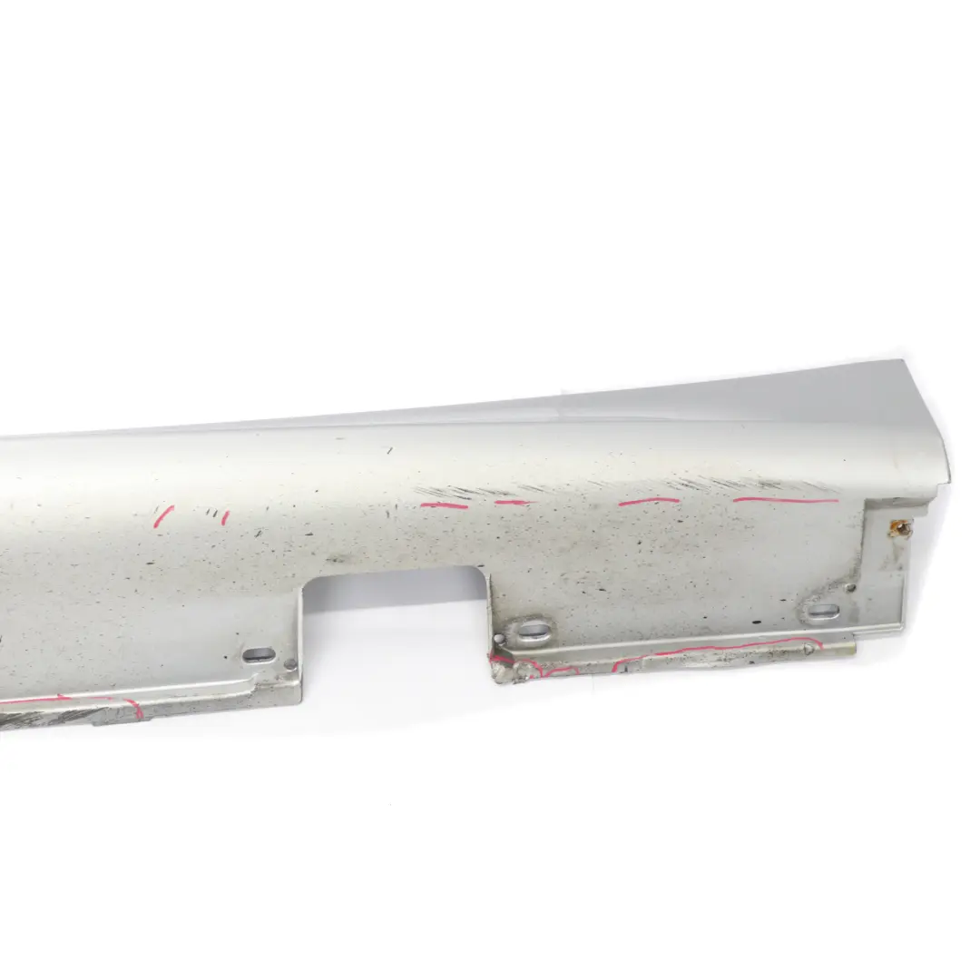 BMW E60 Faldón Lateral M Sport M5 Cubre Derecho O/S Titansilber Silber - 354 - SKU 0396900-TS1 - Número de pieza 0396900