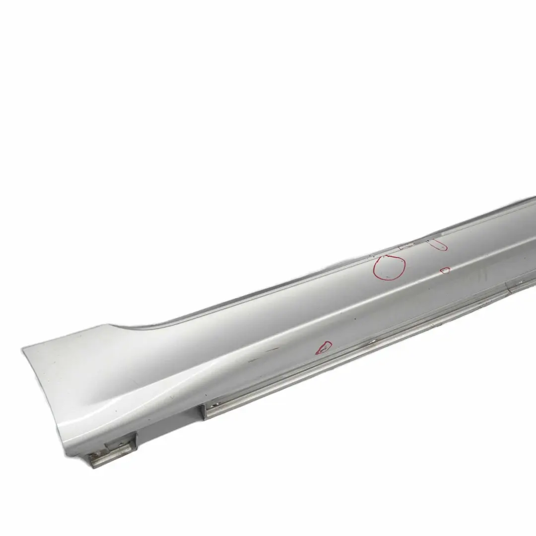 BMW E60 Faldón Lateral M Sport M5 Cubre Derecho O/S Titansilber Silber - 354 - SKU 0396900-TS2 - Número de pieza 0396900