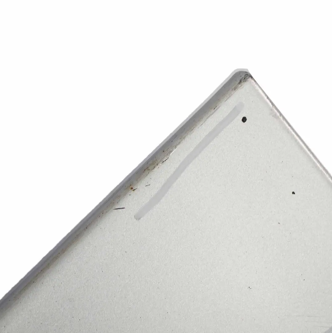 Bas de Porte Bouchon Droit Argent Titane - 354 pour BMW E60 E61 M5 M Sport à propos du numéro de pièce 0396900 BMW E60 E61 M5 M Sport Bas de Porte Bouchon Droit Argent Titane - 354 - SKU 0396900-TS3 - Numéro de pièce 0396900