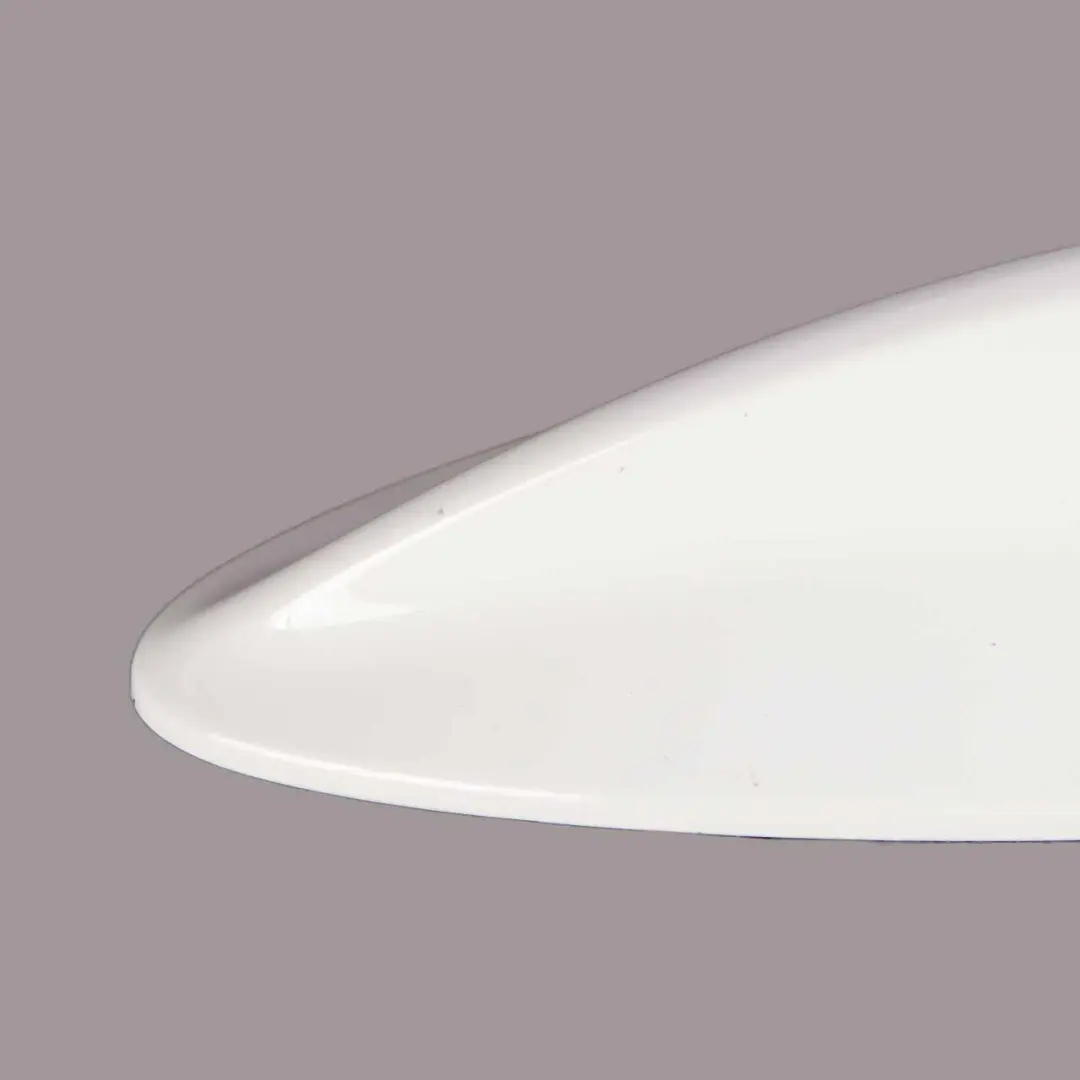 Roof Antenna Shark BMW E90 E92 1 Empty Housing Cover Alpinweiss 3 White to with Part number 397539 Roof Antenna Shark BMW E90 E92 1 Empty Housing Cover Alpinweiss 3 White - SKU 0397539-AW1 - Part number 397539