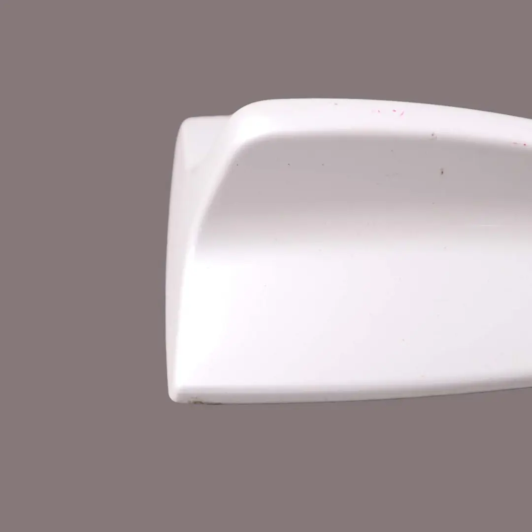 Boîtier vide pour antenne de toit Mineralweiss Mineral White A96 pour BMW E90 E92 à propos du numéro de pièce 0397539 BMW E90 E92 Boîtier vide pour antenne de toit Mineralweiss Mineral White A96 - SKU 0397539-MW - Numéro de pièce 0397539