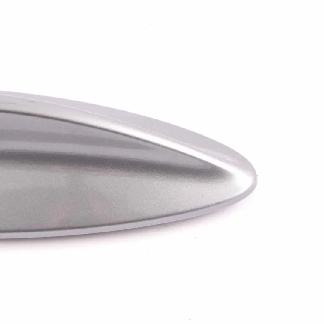 Empty Housing For Roof Antenna Spacegrau Space Grey Metallic A52 to BMW E90 E92 with Part number 0397539 BMW E90 E92 Empty Housing For Roof Antenna Spacegrau Space Grey Metallic A52 - SKU 0397539-SCG1 - Part number 0397539