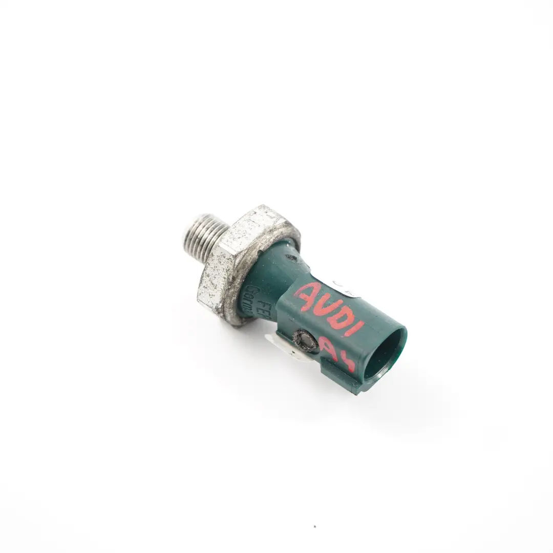 Interruptor de presión de aceite Audi A4 B8 A5 Sensor Unidad Diesel para con número de pieza 03C919081 Interruptor de presión de aceite Audi A4 B8 A5 Sensor Unidad Diesel - SKU 03C919081 - Número de pieza 03C919081