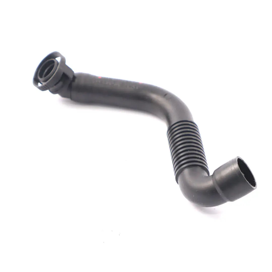 Tubo di sfiato motore sfiato del basamento per Audi A4 B7 2.0 TDI Diesel con numero di parte 03G103493Q Audi A4 B7 2.0 TDI Diesel Tubo di sfiato motore sfiato del basamento - SKU 03G103493Q - Numero di parte 03G103493Q