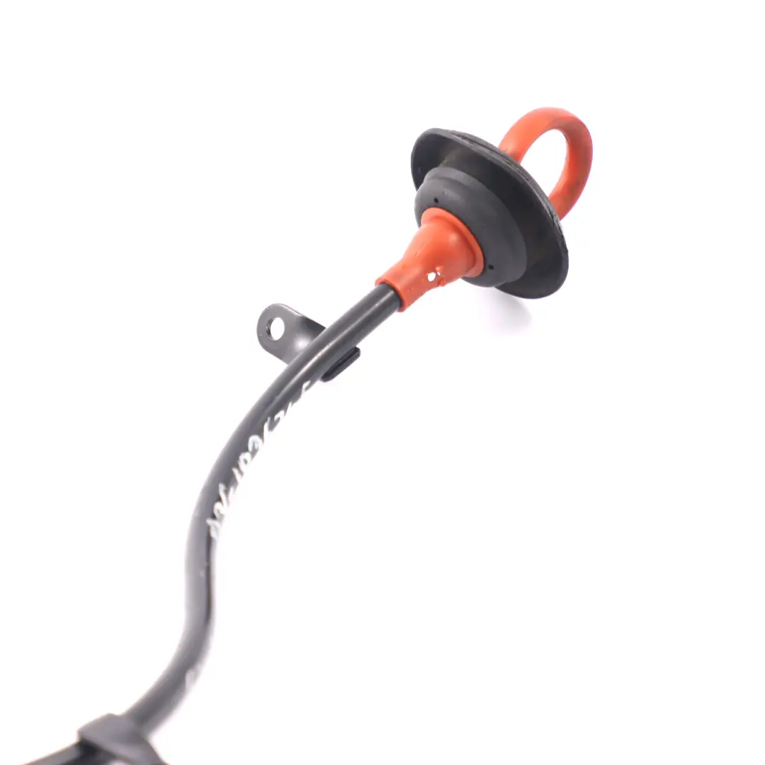 Varilla nivel aceite Tubo guía motor para VW Volkswagen Golf 5 2.0 TDI con número de pieza 03G103634S VW Volkswagen Golf 5 2.0 TDI Varilla nivel aceite Tubo guía motor - SKU 03G103634S - Número de pieza 03G103634S