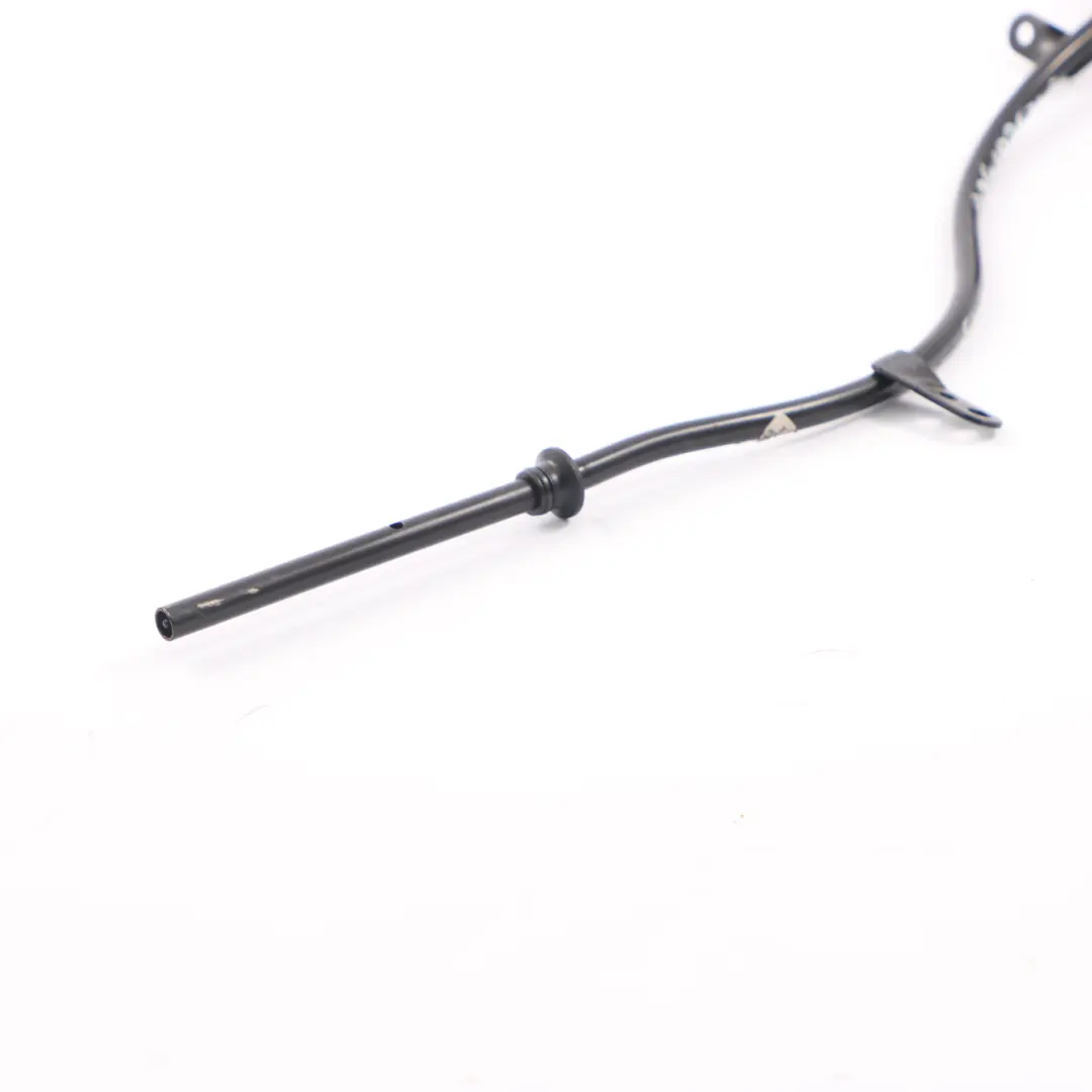 Niveau d'huile Tube guide moteur VW Volkswagen Golf 5 2.0 TDI - SKU 03G103634S - Numéro de pièce 03G103634S
