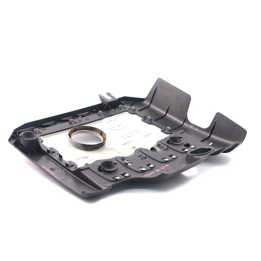 Trim Insulation to VW Golf MK 5 2.0 TDI Diesel Engine Cover with Part number 03G103925BP VW Golf MK 5 2.0 TDI Diesel Engine Cover Trim Insulation - SKU 03G103925BP - Part number 03G103925BP