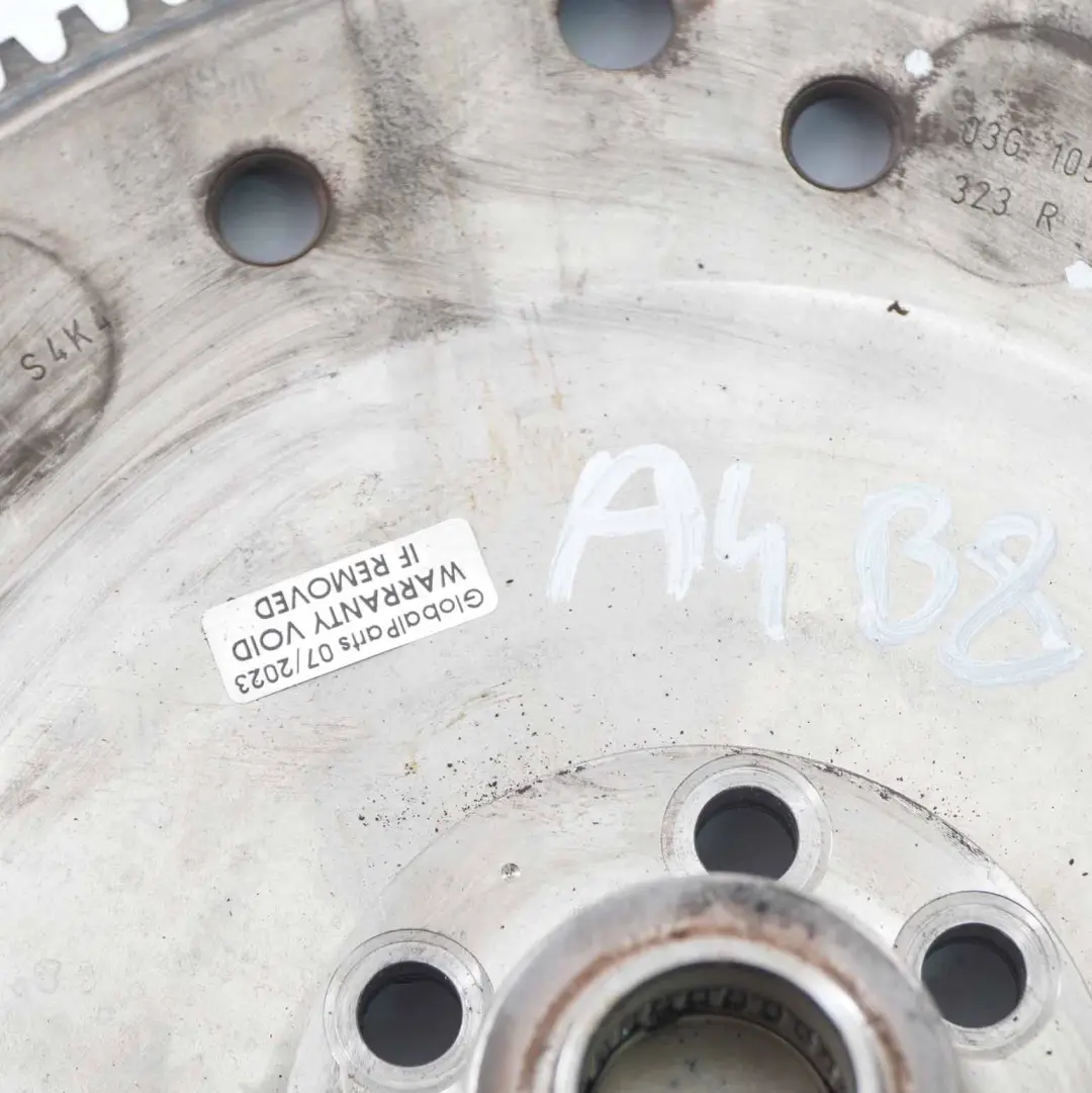 Koło Zamachowe do Audi A4 B8 2.0 TDI o numerze 03G105323R Audi A4 B8 2.0 TDI Koło Zamachowe - SKU 03G105323R - Numer Części 03G105323R