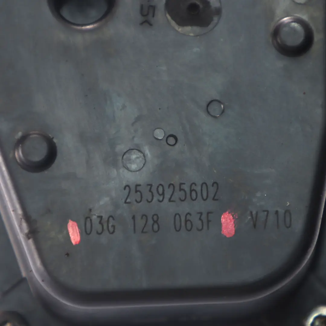 Corps de papillon pour VW Volkswagen Golf 6 1.6 TDI Diesel à propos du numéro de pièce 03G128063F VW Volkswagen Golf 6 1.6 TDI Diesel Corps de papillon - SKU 03G128063F - Numéro de pièce 03G128063F