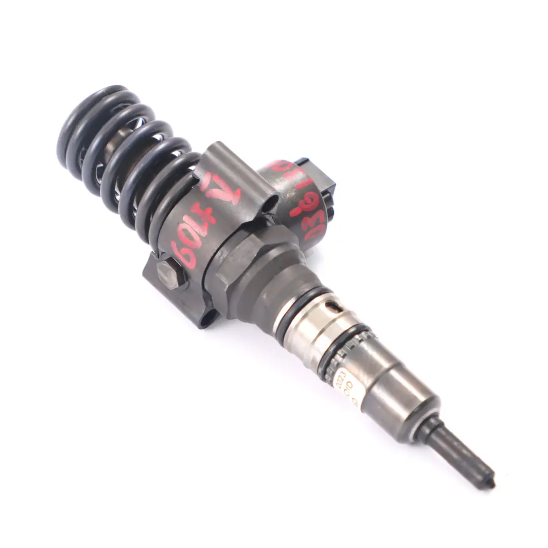 Kraftstoff einspritzung düse für Volkswagen Golf 5 Audi A3 8P 2.0 TDI mit Teilenummer 03G130073G Volkswagen Golf 5 Audi A3 8P 2.0 TDI Kraftstoff einspritzung düse - SKU 03G130073G - Teilenummer 03G130073G