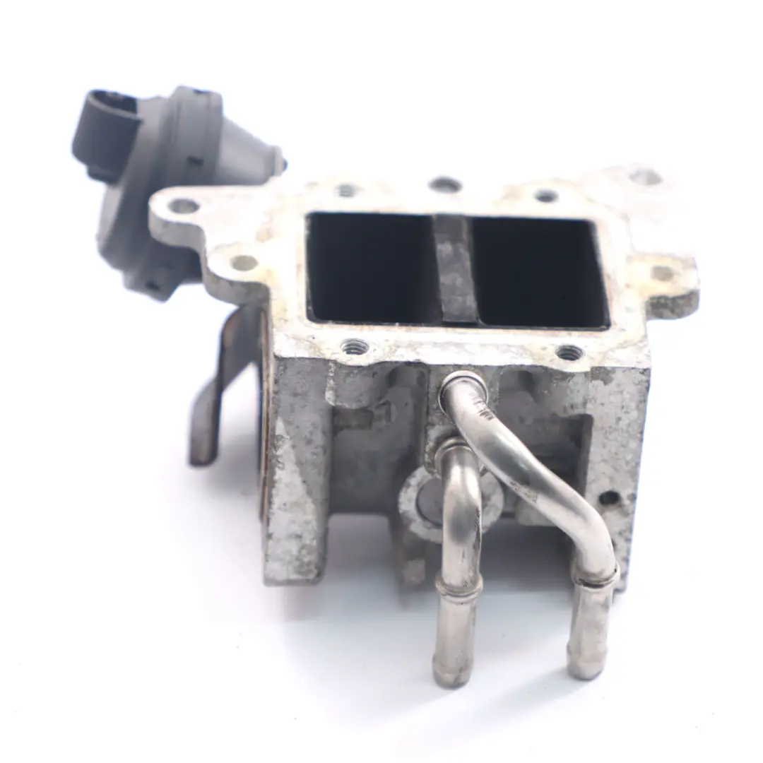 VW Golf 5 1.9 TDI Valvola EGR By-Pass Flap Raffreddatore collegamento - SKU 03G131063B - Numero di parte 03G131063B