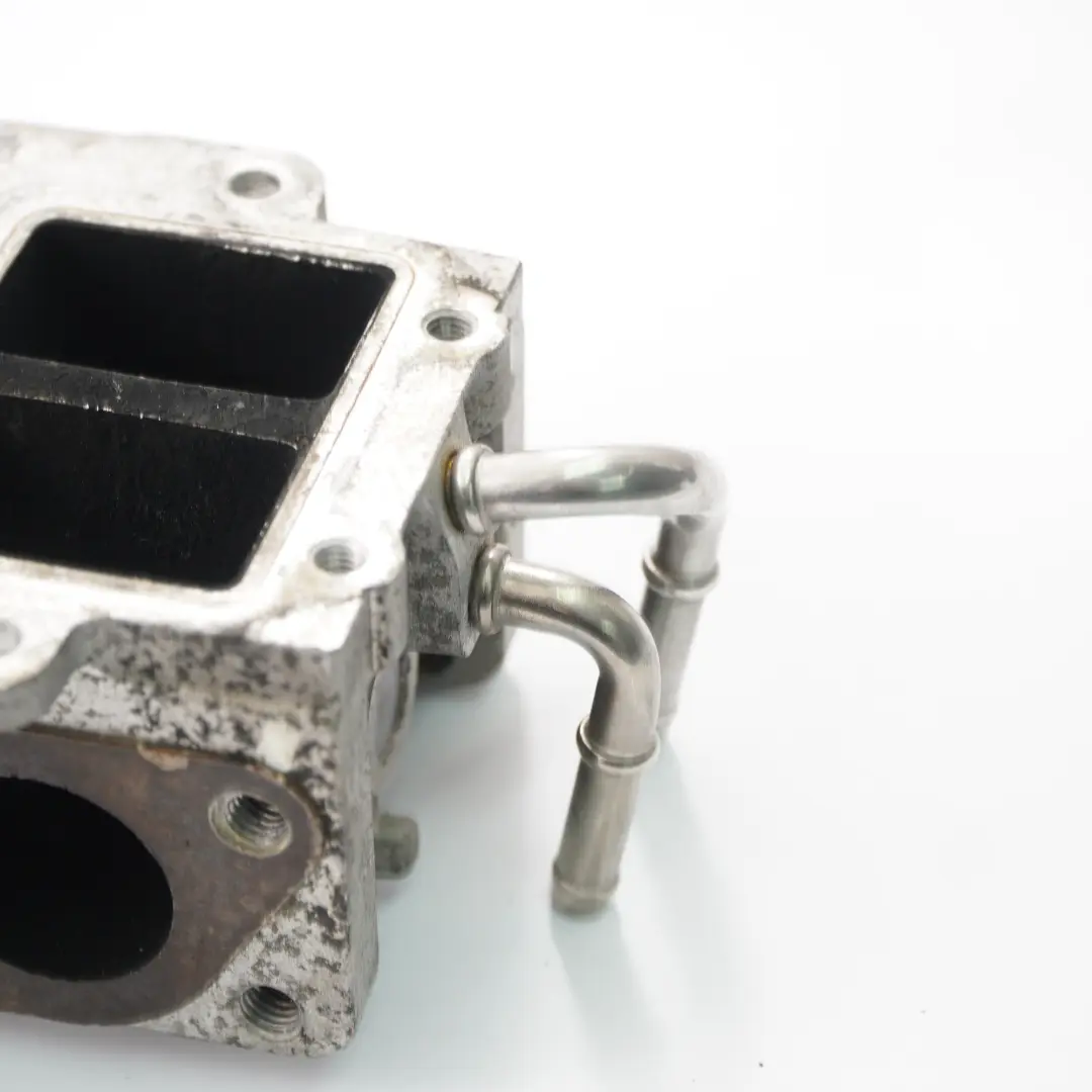 Clapet de vanne de refroidissement pour Audi Volkswagen Seat Skoda TDI EGR à propos du numéro de pièce 03G131063E Audi Volkswagen Seat Skoda TDI EGR Clapet de vanne de refroidissement - SKU 03G131063E - Numéro de pièce 03G131063E