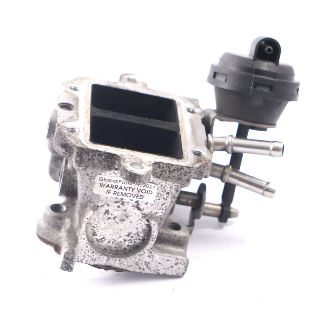 Zawór EGR do VW Volkswagen Golf 5 Passat B6 Audi A3 1.9 2.0 TDI o numerze 03G131063F VW Volkswagen Golf 5 Passat B6 Audi A3 1.9 2.0 TDI Zawór EGR - SKU 03G131063F - Numer Części 03G131063F