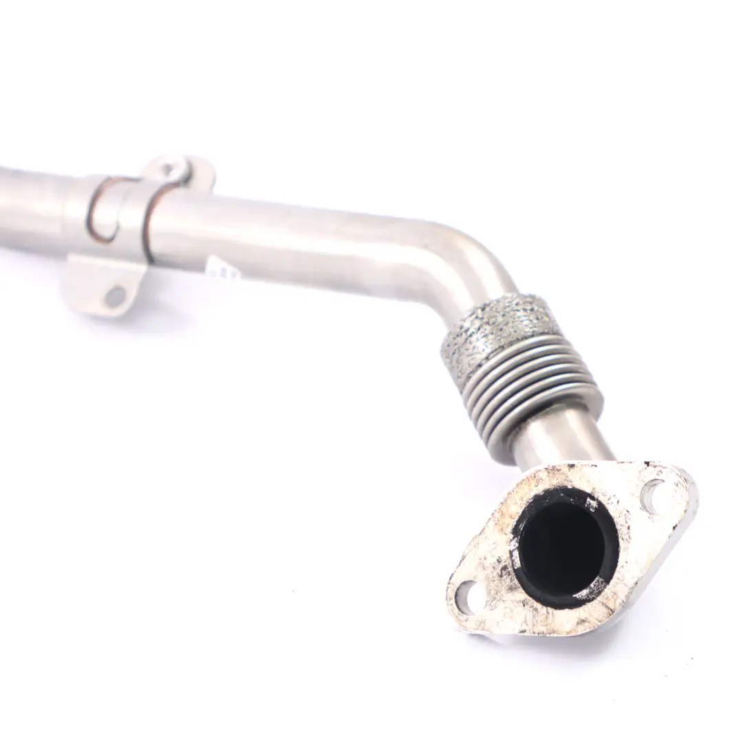 AGR-Ventilkühler Rohr Schlauch für Audi A4 B7 A6 C6 2.0 TDI mit Teilenummer 03G131521K Audi A4 B7 A6 C6 2.0 TDI AGR-Ventilkühler Rohr Schlauch - SKU 03G131521K - Teilenummer 03G131521K