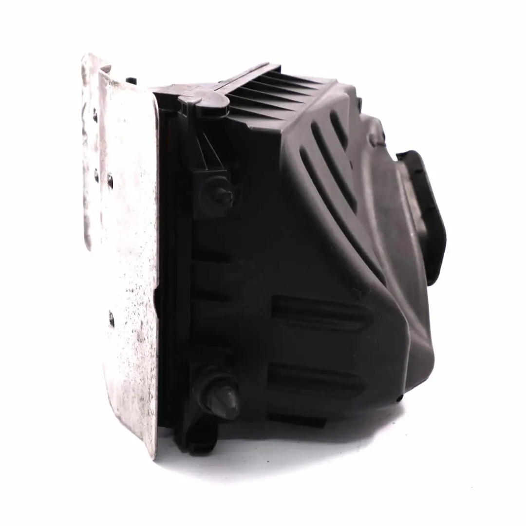 Audi A4 B7 Boîte De Filtre À Air Cache Silencieux 2.0 TDI - SKU 03G133837 - Numéro de pièce 03G133837