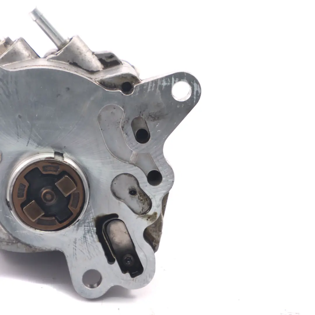 Bomba de vacío para VW Volkswagen Golf 5 Audi A3 8P 2.0 TDI Diesel Motor con número de pieza 03G145209C VW Volkswagen Golf 5 Audi A3 8P 2.0 TDI Diesel Motor Bomba de vacío - SKU 03G145209C - Número de pieza 03G145209C