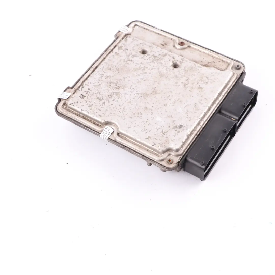 105HP BKC Engine Control Unit ECU Manual Volkswagen Golf 5 1.9 TDI - SKU 03G906016B - Part number 03G906016B