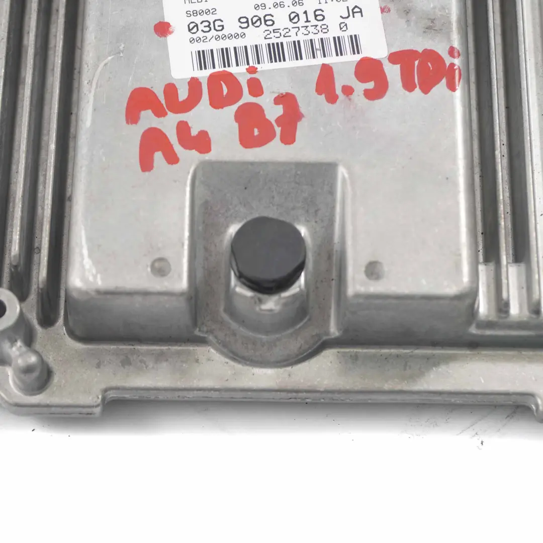 Módulo unidad control motor ECU cambios manual para Audi A4 B7 1.9 TDI con número de pieza 03G906016JA Audi A4 B7 1.9 TDI Módulo unidad control motor ECU cambios manual - SKU 03G906016JA - Número de pieza 03G906016JA