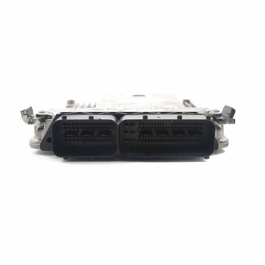 Módulo unidad control motor ECU cambios manual para Audi A4 B7 1.9 TDI con número de pieza 03G906016JA Audi A4 B7 1.9 TDI Módulo unidad control motor ECU cambios manual - SKU 03G906016JA - Número de pieza 03G906016JA