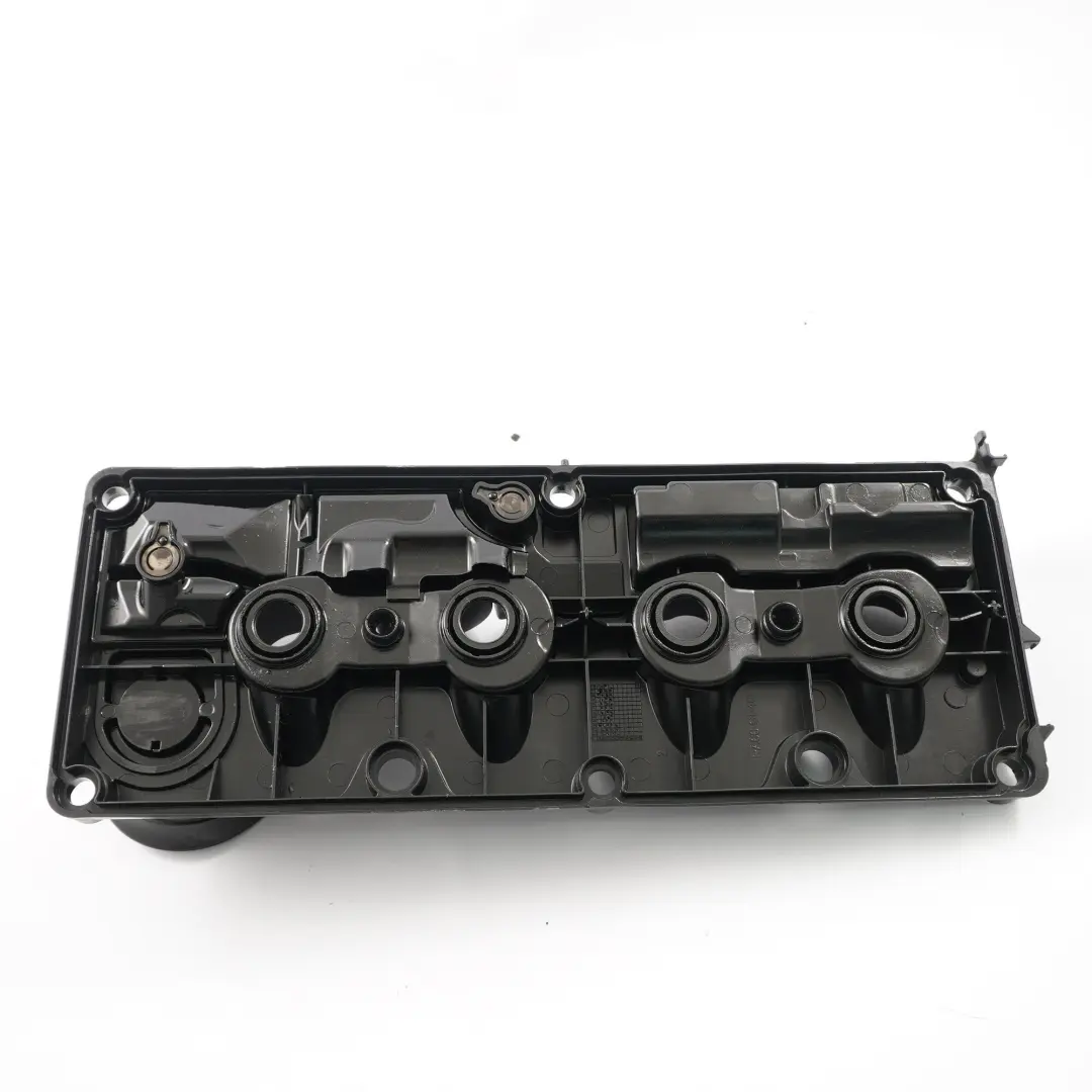 Audi A4 B8 2.0 TDI Diesel Couvercle soupape Culasse Bouchon remplissage d'huile - SKU 03L103469M - Numéro de pièce 03L103469M