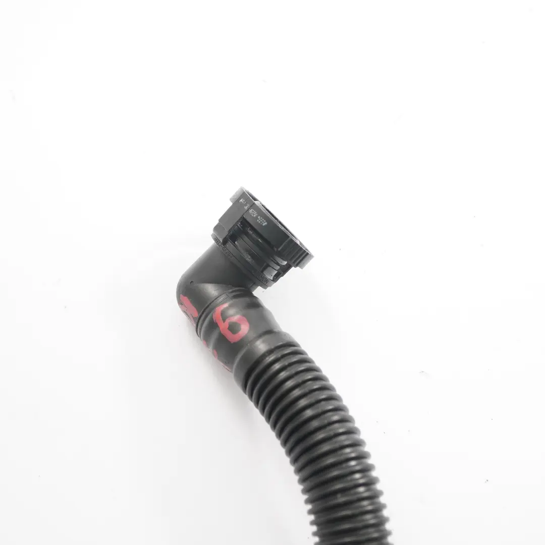 Manguera del respiradero del cárter Tubería para Volkswagen VW Golf VI con número de pieza 03L103493G Volkswagen VW Golf VI Manguera del respiradero del cárter Tubería - SKU 03L103493G - Número de pieza 03L103493G