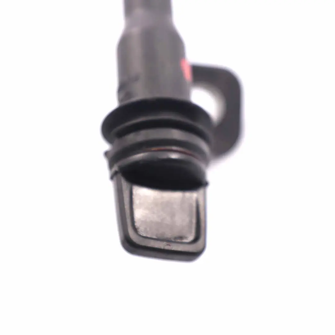 Guía De La Varilla Del Nivel De Aceite 2.0TDI Diesel para Audi A4 B8 A5 8T con número de pieza 03L103634 Audi A4 B8 A5 8T Guía De La Varilla Del Nivel De Aceite 2.0TDI Diesel - SKU 03L103634 - Número de pieza 03L103634