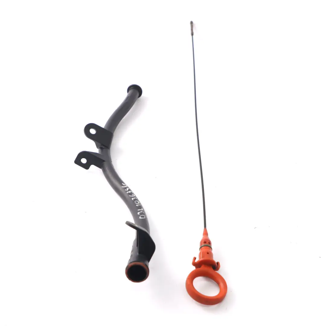 Nivel varilla aceite Motor Guía para Volkswagen Golf 6 Audi A3 1.6 TDI con número de pieza 03L103634G Volkswagen Golf 6 Audi A3 1.6 TDI Nivel varilla aceite Motor Guía - SKU 03L103634G - Número de pieza 03L103634G