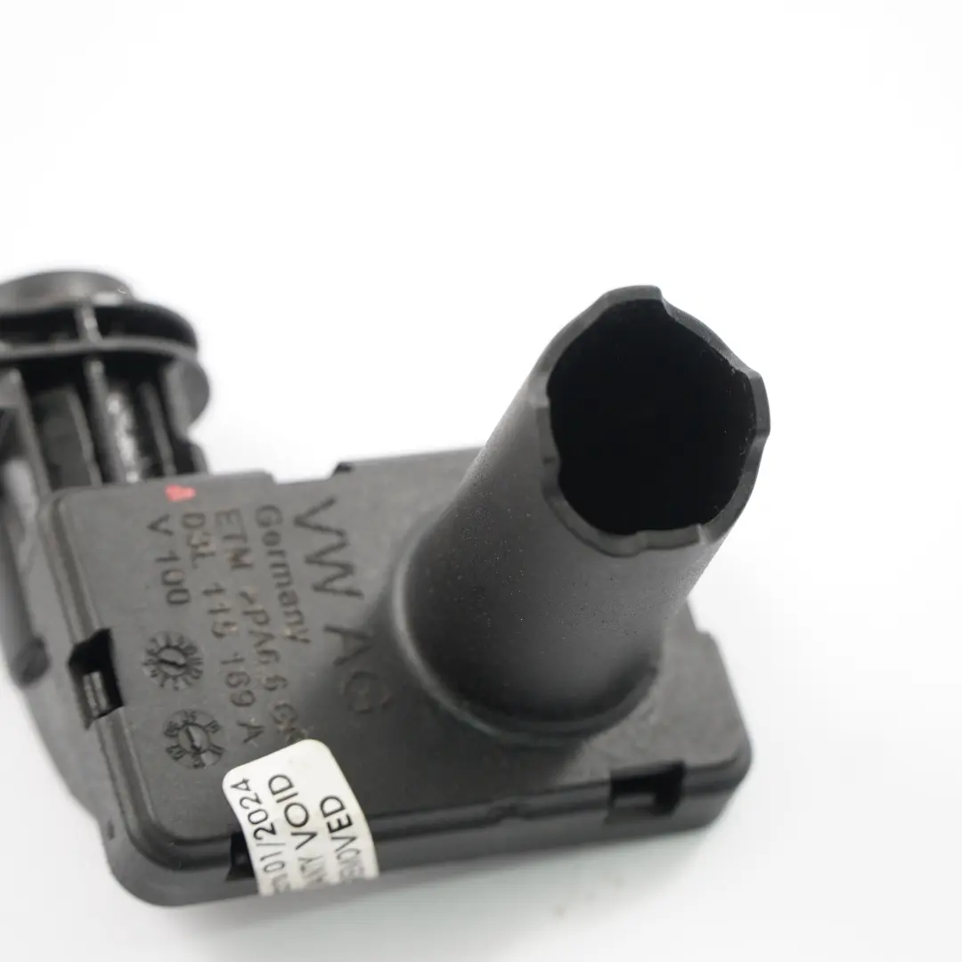 Audi A4 B8 2,0 TDI Tubo guida aspirazione olio Linea pompa olio - SKU 03L115169A - Numero di parte 03L115169A