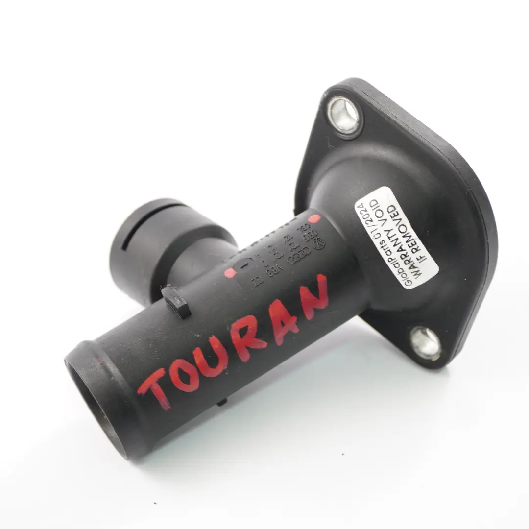 BKD Kühlmittel Flansch Rohr für VW Volkswagen Touran 1T1 Passat 2.0 TDI mit Teilenummer 03G121121D VW Volkswagen Touran 1T1 Passat 2.0 TDI BKD Kühlmittel Flansch Rohr - SKU 03L121121A - Teilenummer 03G121121D