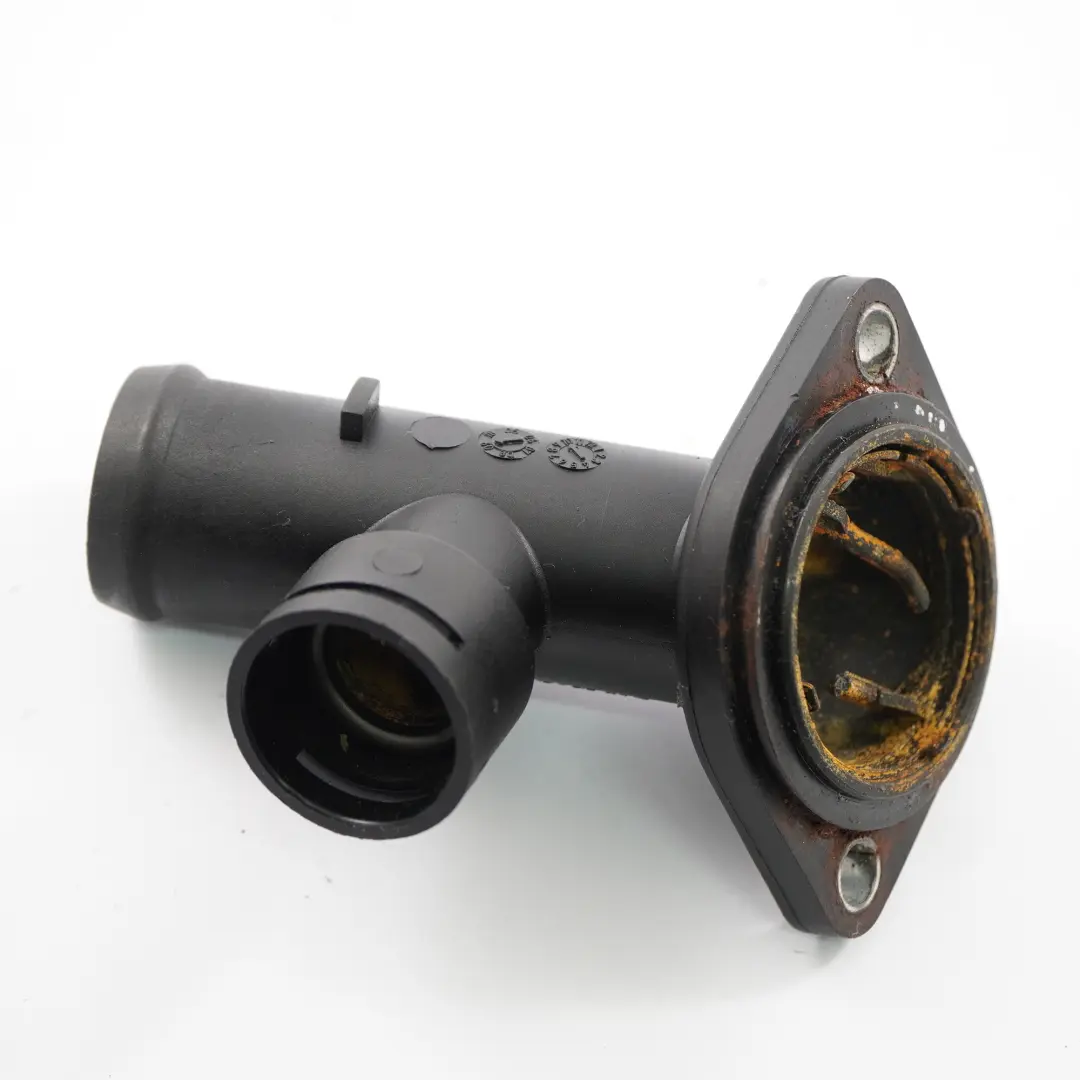 BKD BMP Coolant Flange Pipe to VW Volkswagen Touran 1T1 Passat 2.0 TDI with Part number 03G121121D VW Volkswagen Touran 1T1 Passat 2.0 TDI BKD BMP Coolant Flange Pipe - SKU 03L121121A - Part number 03G121121D