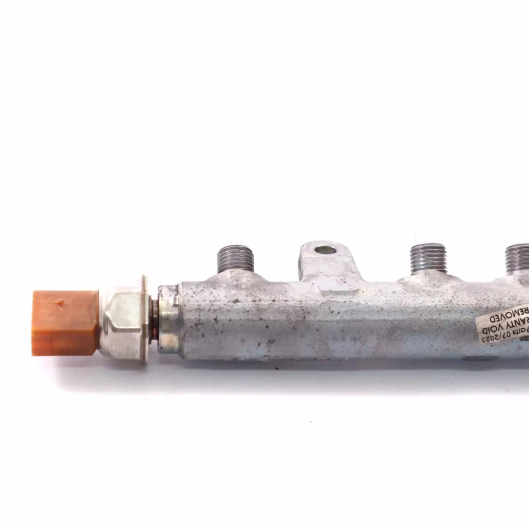 Injector Rail Line to Audi A4 B8 A5 8T Q5 8R 2.0 TDI Diesel Fuel with Part number 03L130089A Audi A4 B8 A5 8T Q5 8R 2.0 TDI Diesel Fuel Injector Rail Line - SKU 03L130089A - Part number 03L130089A