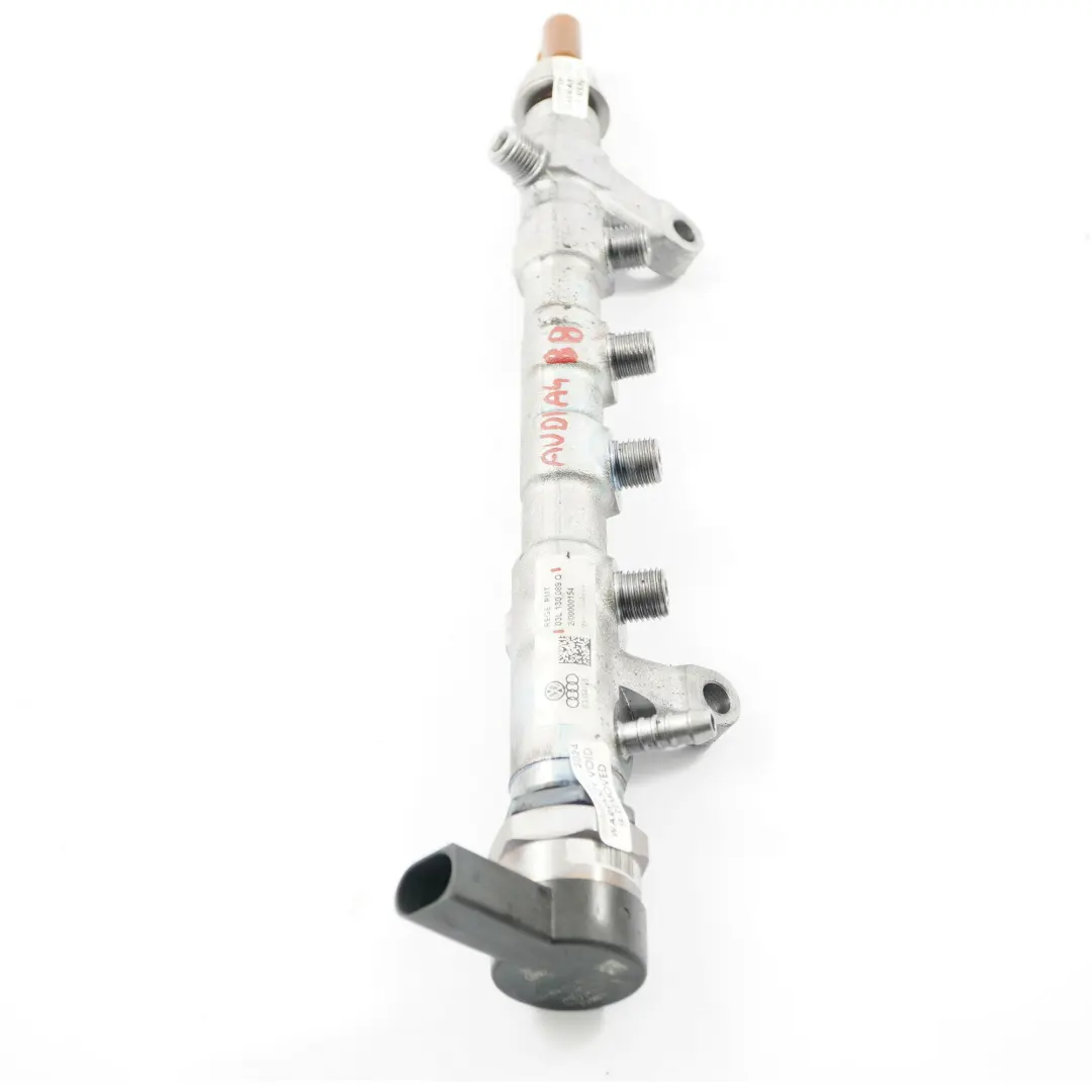 Rail Injection Rail Line to Audi A4 B8 Q5 8R 2.0 TDI Diesel Fuel with Part number 03L130089Q Audi A4 B8 Q5 8R 2.0 TDI Diesel Fuel Rail Injection Rail Line - SKU 03L130089Q - Part number 03L130089Q
