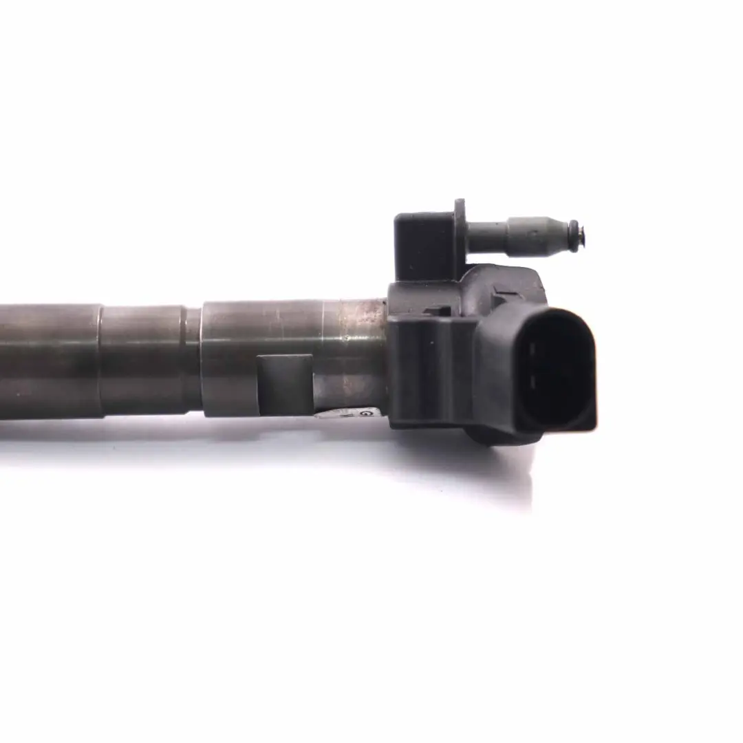 Audi A4 B8 A5 8T Q5 8R 2.0 TDI Diesel Iniettore - SKU 03L130277 - Numero di parte 03L130277