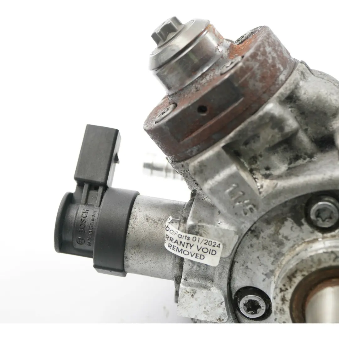 VW Audi A4 B8 A5 8T Q5 8R 2.0 TDI Diesel Pompa Wtryskowa Paliwa - SKU 03L130755AC - Numer Części 03L130755AC