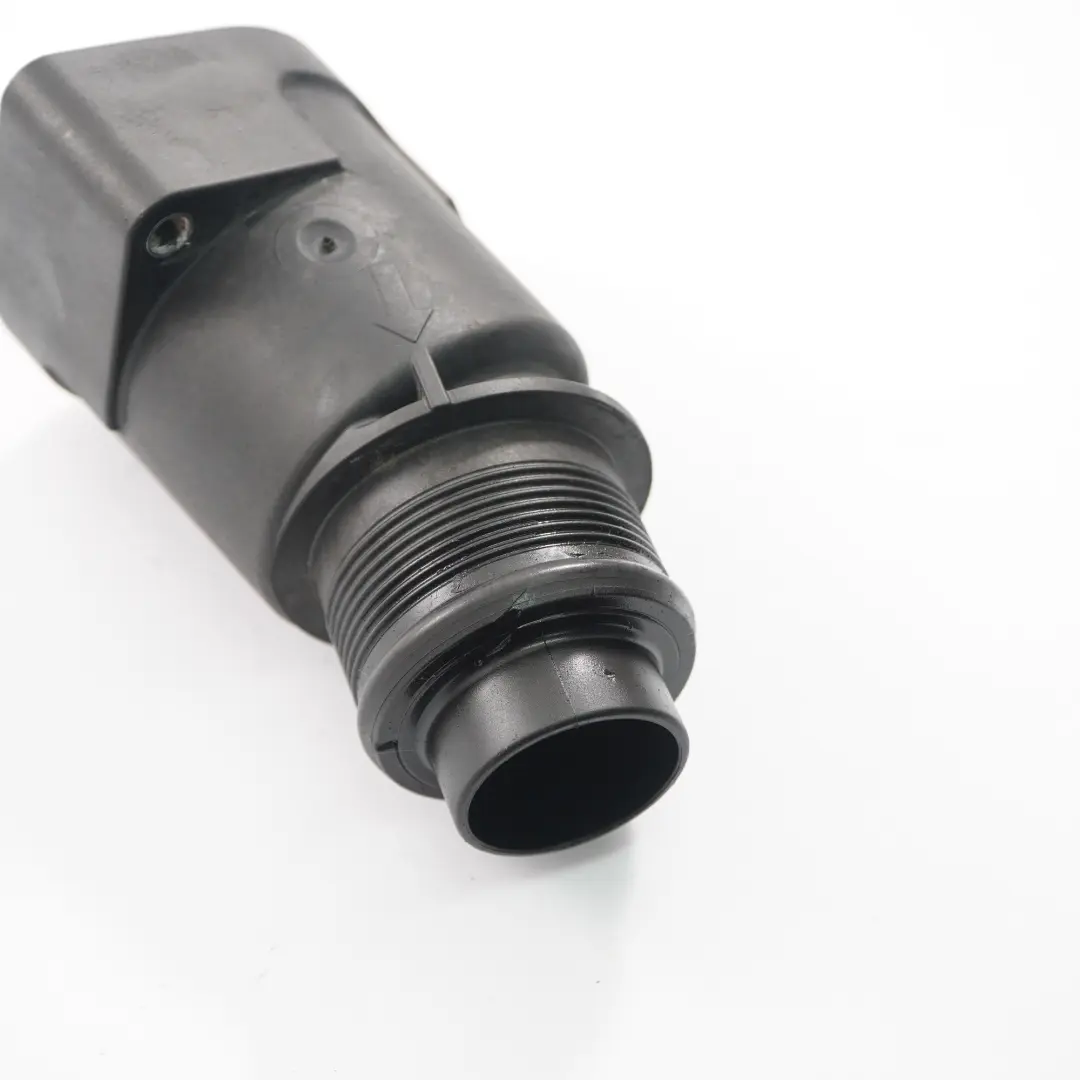 Amortisseur de tuyau d'intercooler turbo pour VW Volkswagen Golf 6 1.6 TDI à propos du numéro de pièce 03L131111J VW Volkswagen Golf 6 1.6 TDI Amortisseur de tuyau d'intercooler turbo - SKU 03L131111J - Numéro de pièce 03L131111J