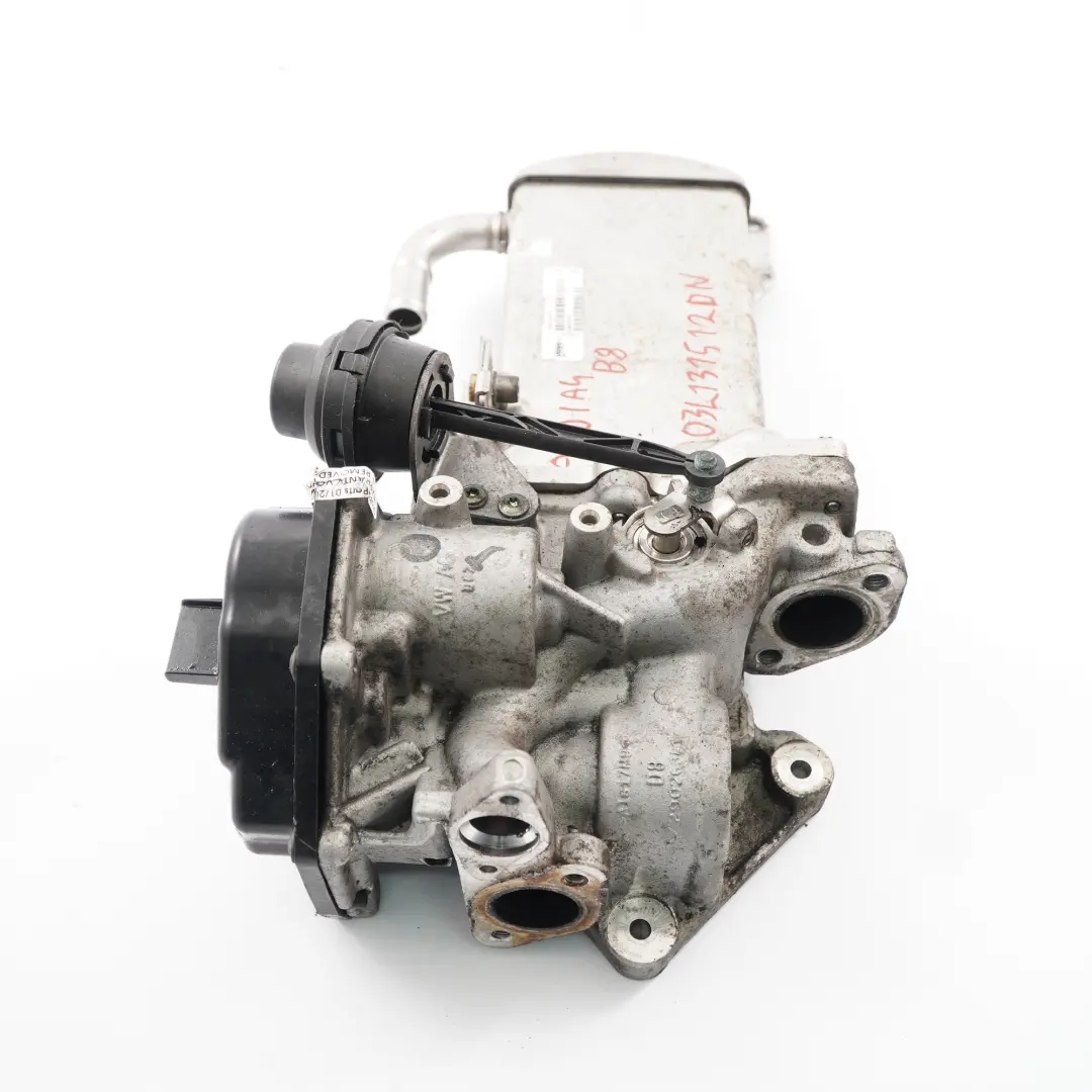 Audi A4 B8 2.0 TDI Valvola scarico EGR montaggio del raffreddatore - SKU 03L131512DN - Numero di parte 03L131512DN