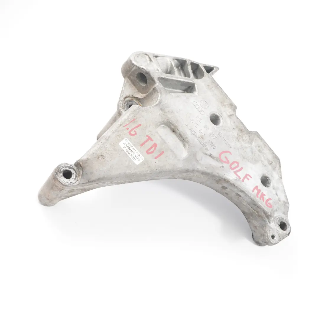 Łapa Silnika Prawa Diesel do VW Golf 5 6 o numerze 03L199207 VW Golf 5 6 Łapa Silnika Prawa Diesel - SKU 03L199207 - Numer Części 03L199207