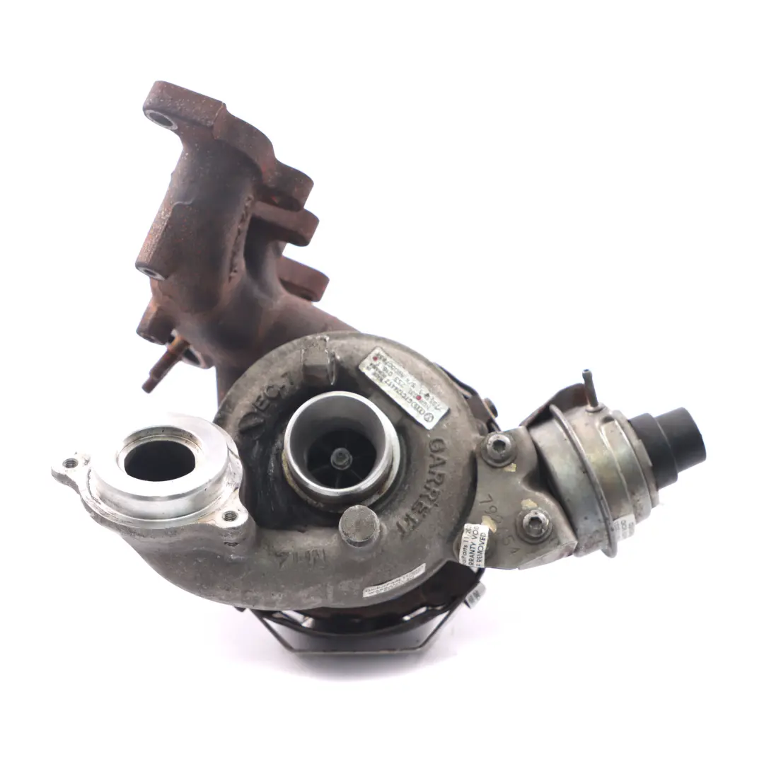 Turbocompresor Turbo compresor para VW Volkswagen Golf 6 Passat B7 1.6 TDI con número de pieza 03L253016T VW Volkswagen Golf 6 Passat B7 1.6 TDI Turbocompresor Turbo compresor - SKU 03L253016T - Número de pieza 03L253016T