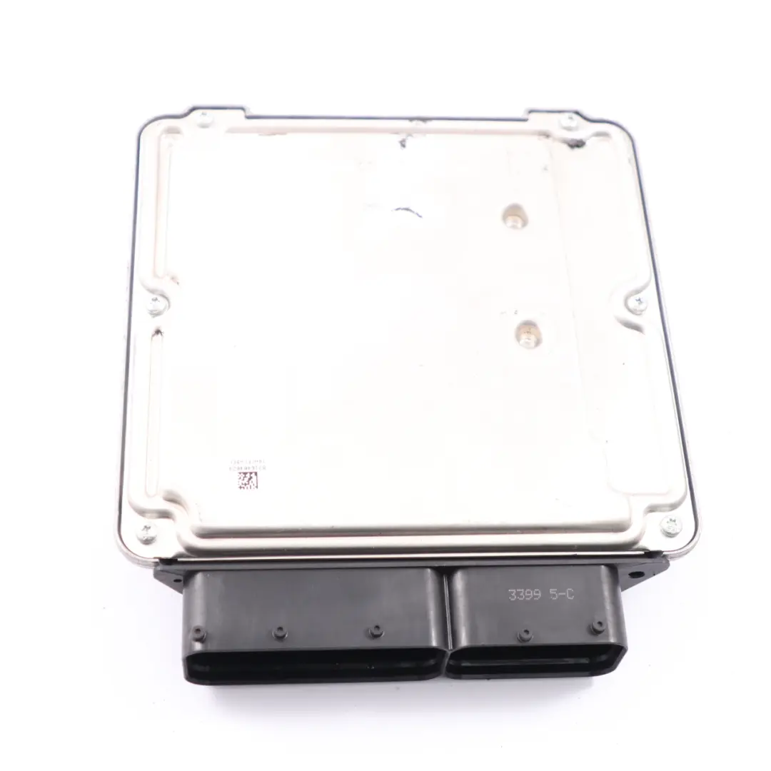 Komputer Silnika do Audi A4 B8 2.0 TDI o numerze 03L906022NN Audi A4 B8 2.0 TDI Komputer Silnika - SKU 03L906022NN - Numer Części 03L906022NN