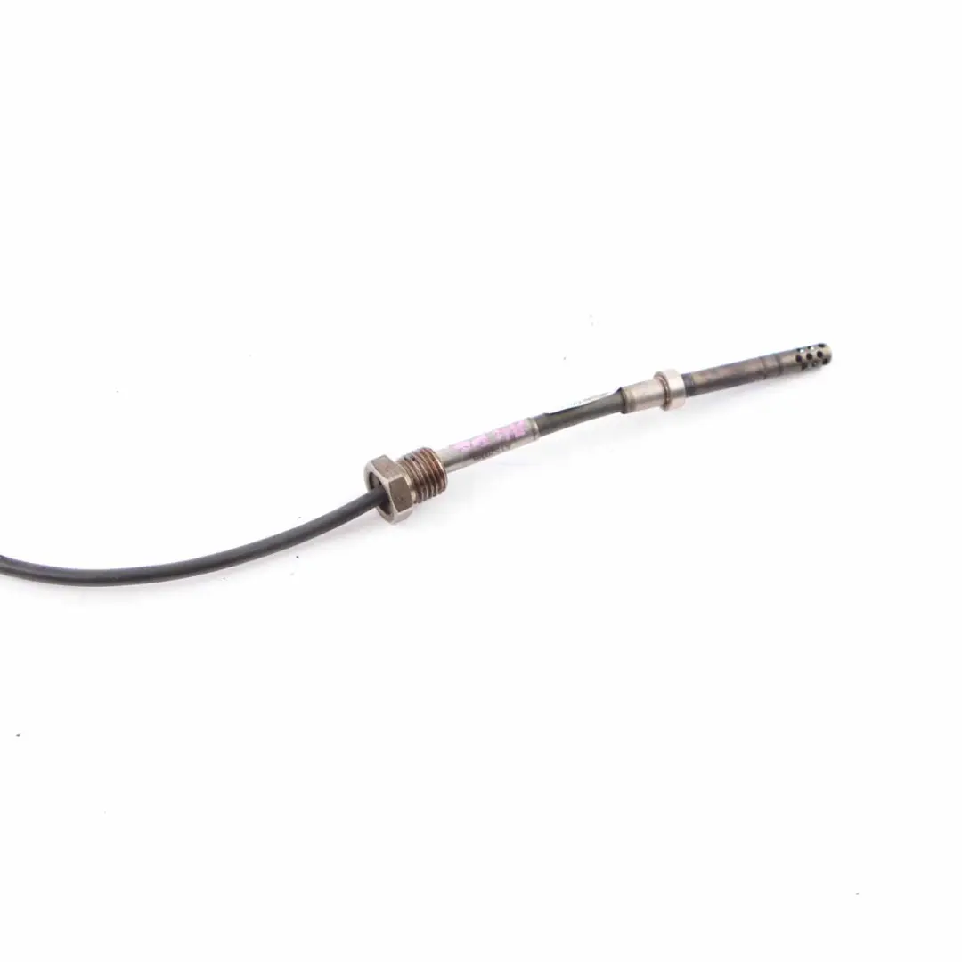 Sensor de temperatura diesel Sensor gases escape Sonda para Audi A4 B8 con número de pieza 03L906088D Audi A4 B8 Sensor de temperatura diesel Sensor gases escape Sonda - SKU 03L906088D - Número de pieza 03L906088D