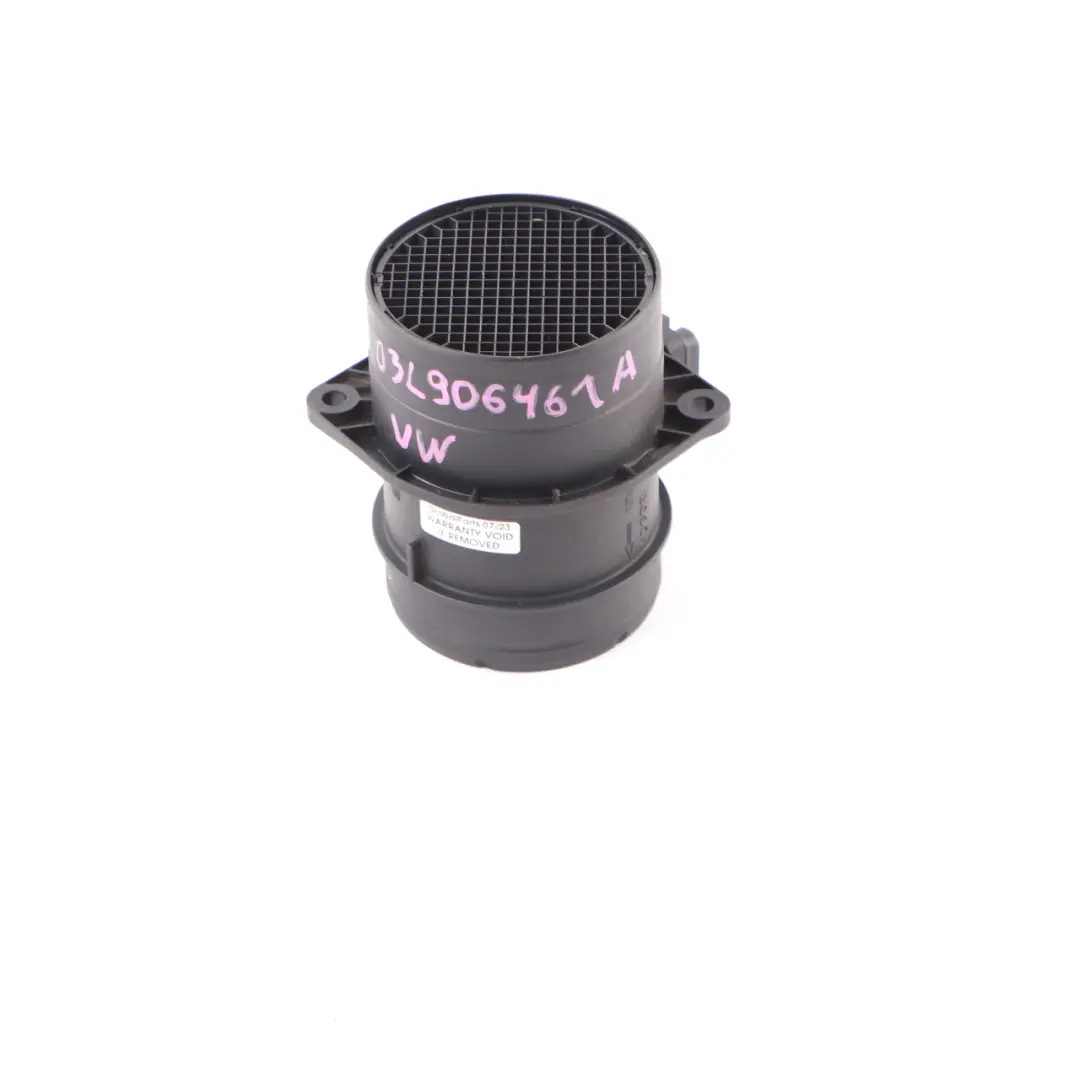 Sensore Massa Flusso D'Aria per Audi A4 B8 A5 8T VW Passat B7 VW Golf 6 con numero di parte 03L906461A Audi A4 B8 A5 8T VW Passat B7 VW Golf 6 Sensore Massa Flusso D'Aria - SKU 03L906461A - Numero di parte 03L906461A