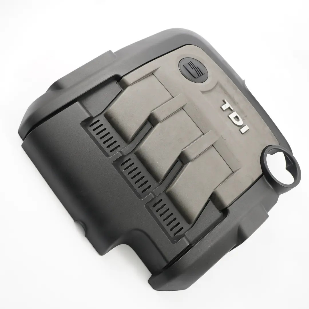 Seat Ibiza MK 4 6J 1.2 TDI CFW Isolation du capot supérieur du moteur - SKU 03P103925B - Numéro de pièce 03P103925B
