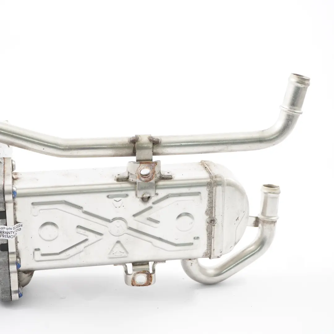 AGR Auspuff ventil kühler für VW Volkswagen Polo 5 1.2 TDI Diesel mit Teilenummer 03P131512C VW Volkswagen Polo 5 1.2 TDI Diesel AGR Auspuff ventil kühler - SKU 03P131512C - Teilenummer 03P131512C